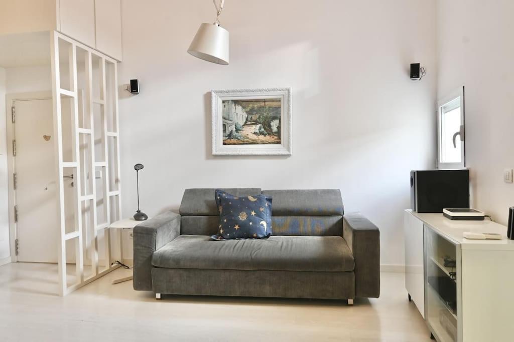 For You Rentals Apartamento Temporal Con Encanto A Pocos Metros Del Sol Myr13 マドリード エクステリア 写真